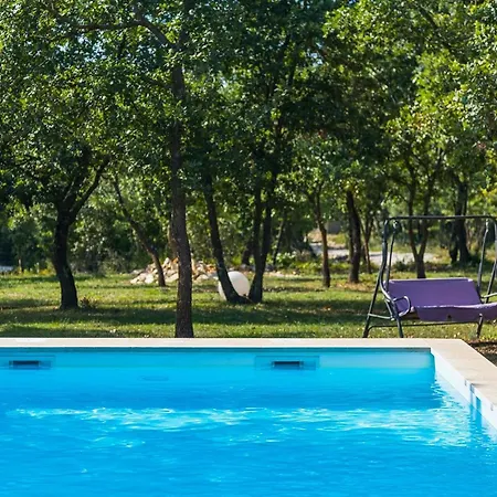 Martinetinka Holiday home