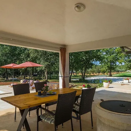 Martinetinka Casa de Férias *