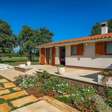 Martinetinka Holiday home Pula